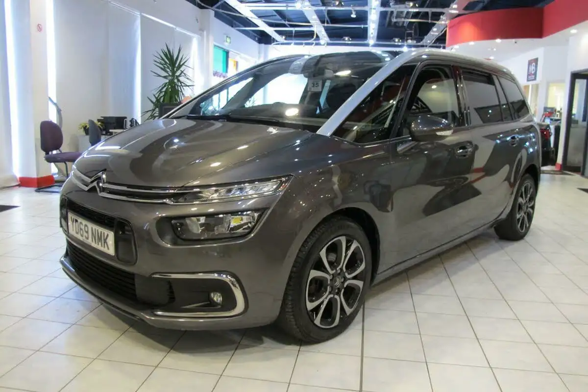 2019-citroen-grand-c4-spacetourer-12-puretech-flair-big-16