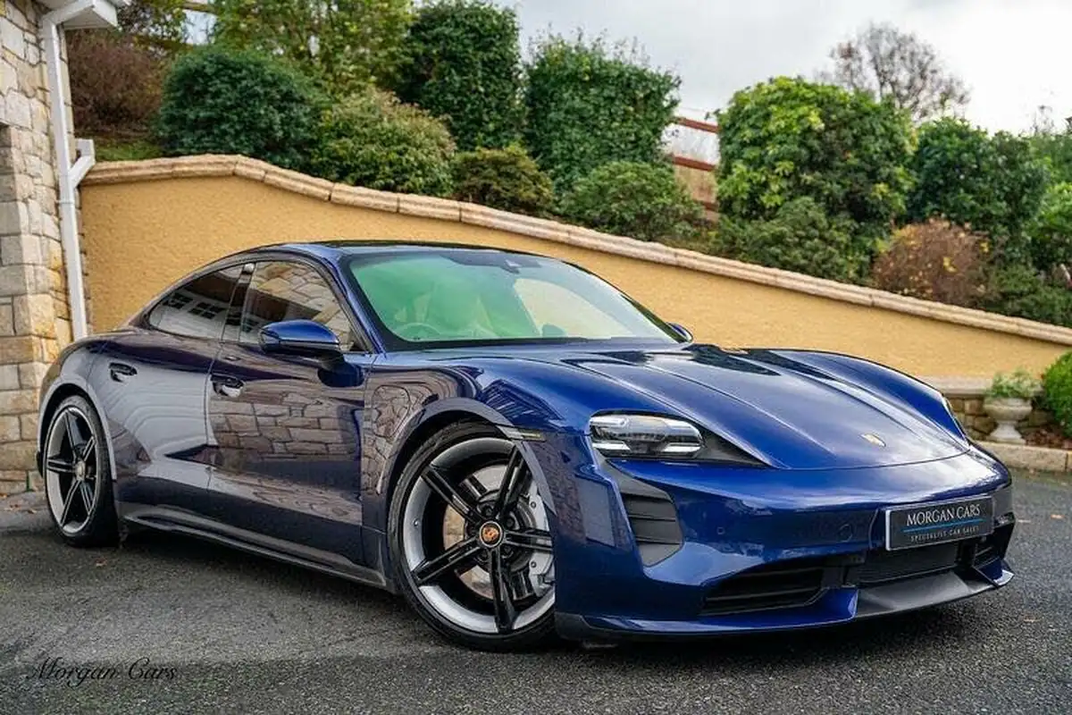 2021-porsche-taycan-e-turbo-performance-battery-plus-big-14