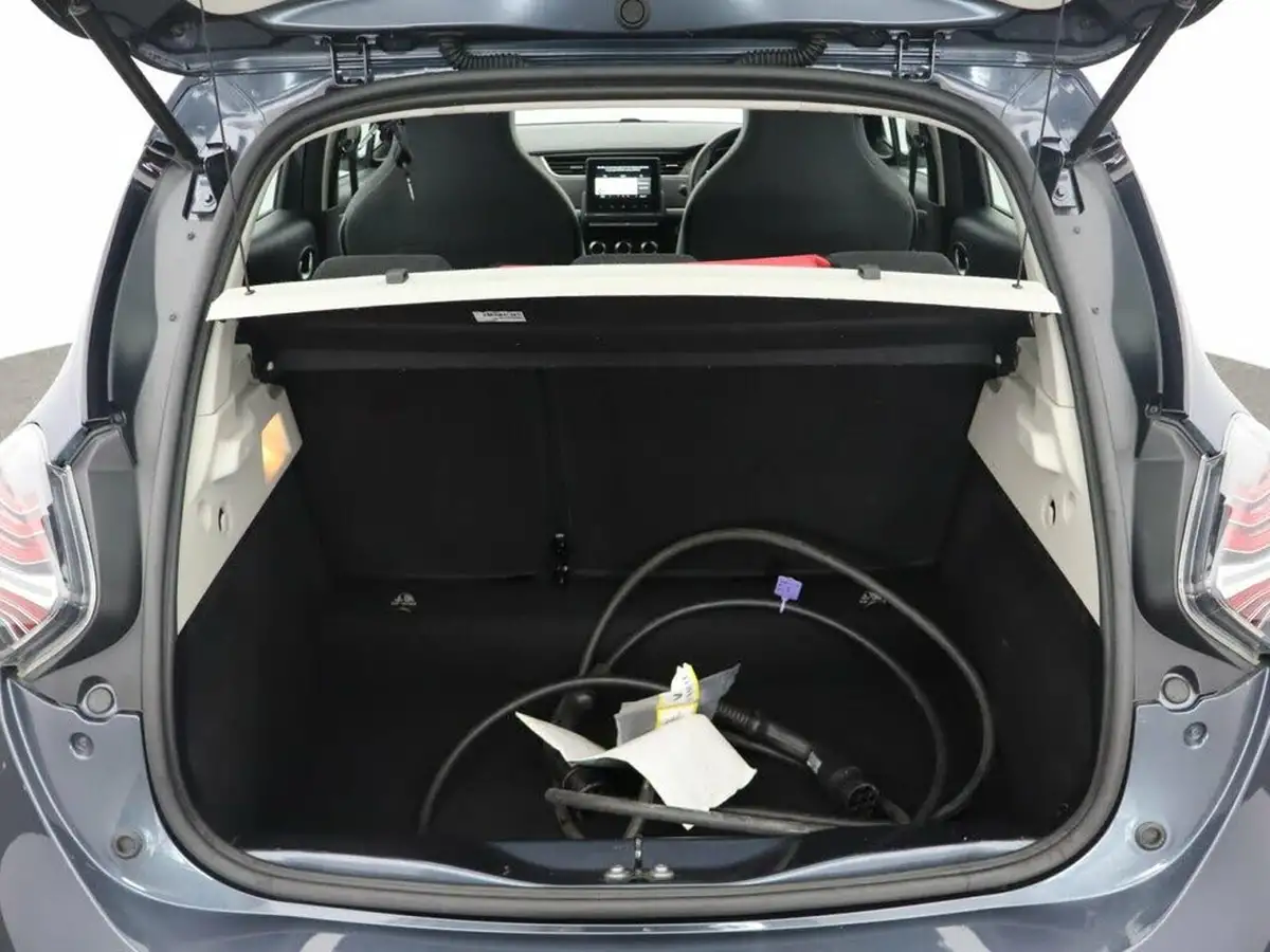 2021-renault-zoe-e-iconic-110ps-r110ev50-rapid-charge-big-33