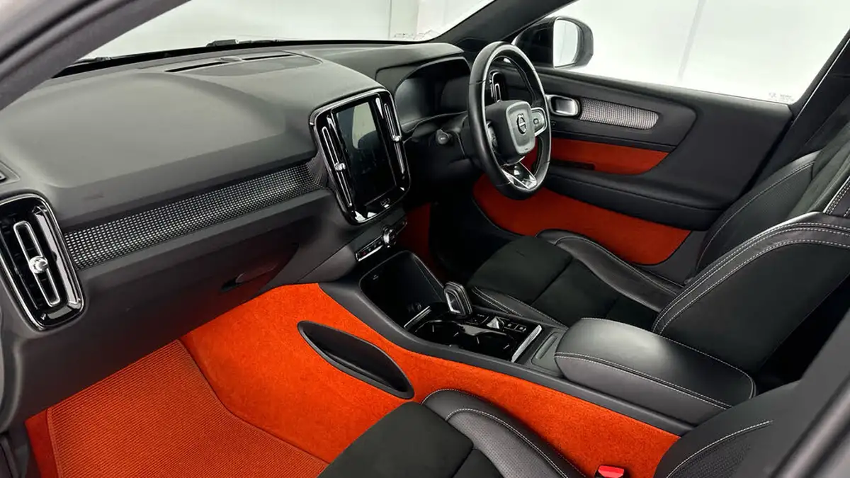 2019-volvo-xc40-20-t5-r-design-pro-big-9