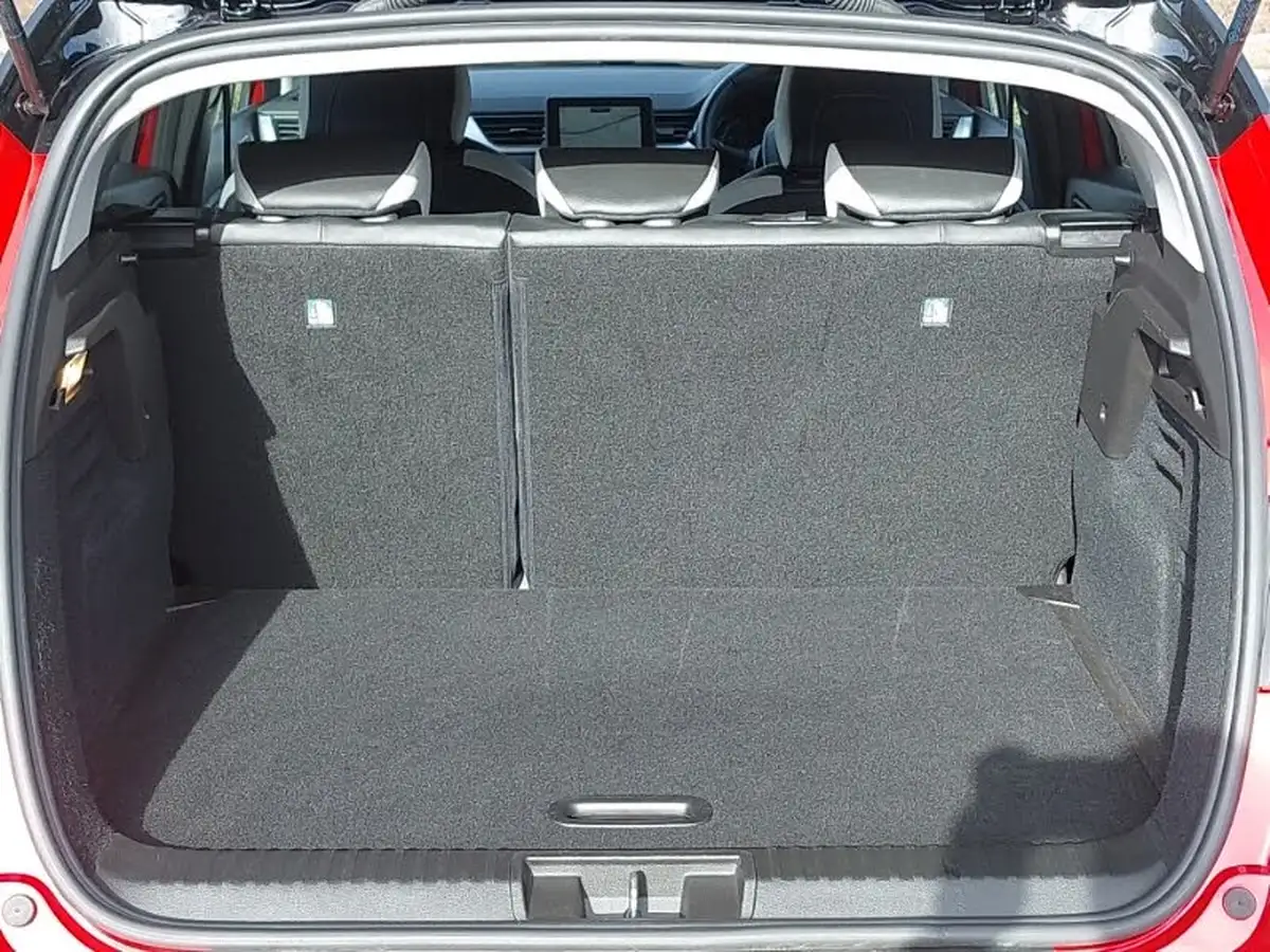 2023-renault-captur-16-techno-145ps-full-big-7
