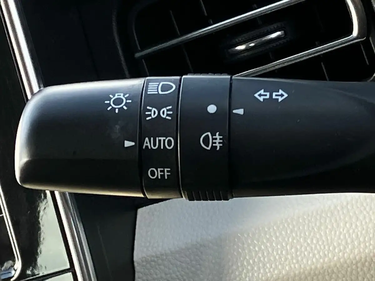 2019-suzuki-ignis-12-dualjet-sz-t-big-40