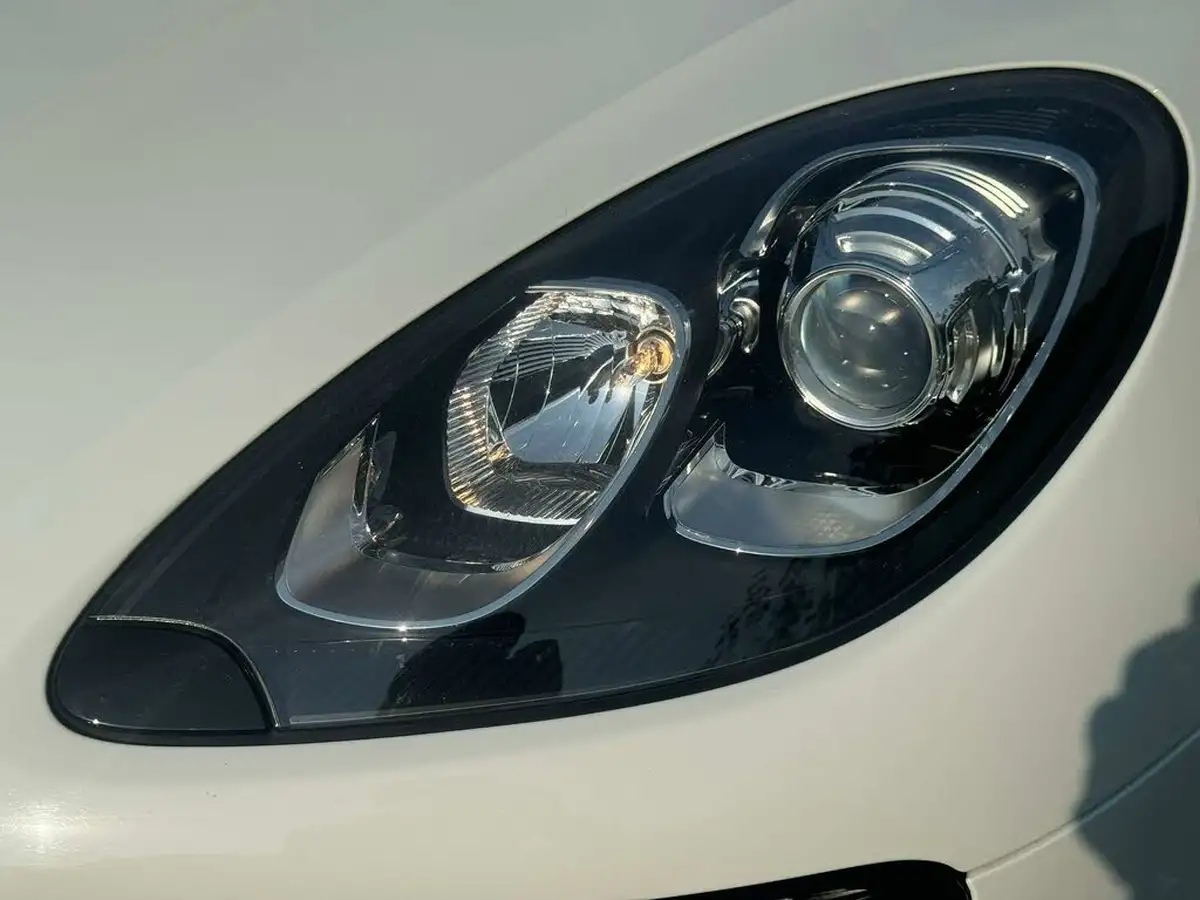 2015-porsche-macan-30td-s-big-8