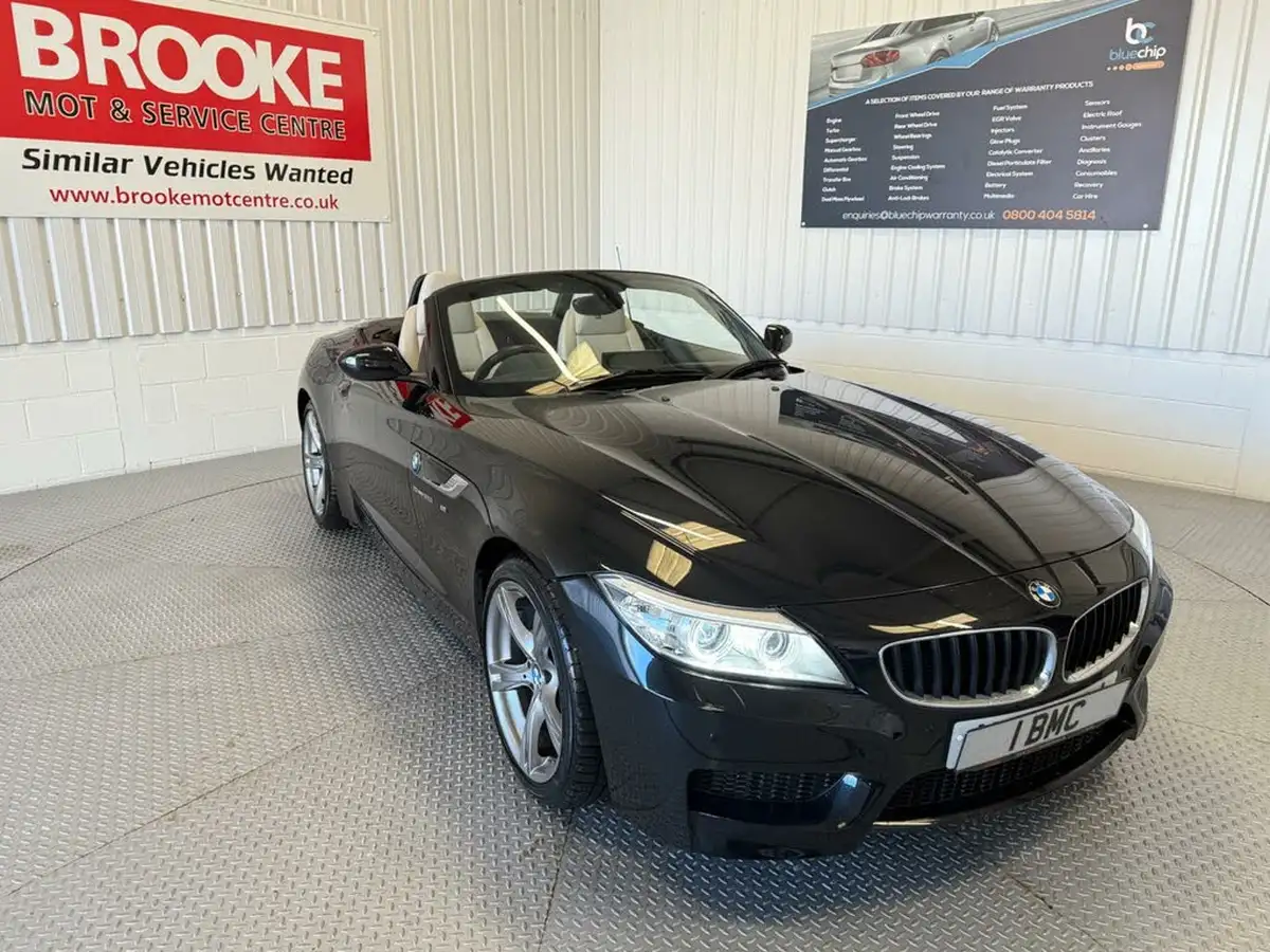 2015-bmw-z4-20-sdrive20i-m-sport-auto-big-32