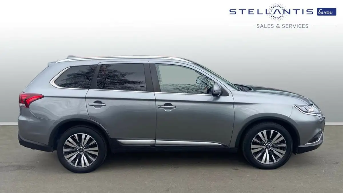 2020-mitsubishi-outlander-20-exceed-big-1