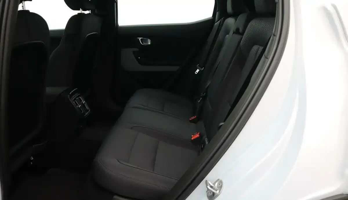 2023-polestar-polestar-2-e-ps2-165kw-standard-single-hatchback-big-16