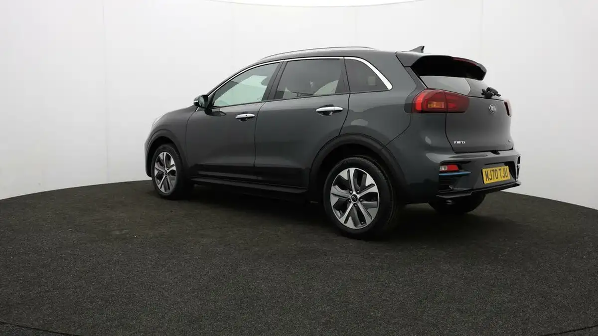 2020-kia-e-niro-ev-2-big-4
