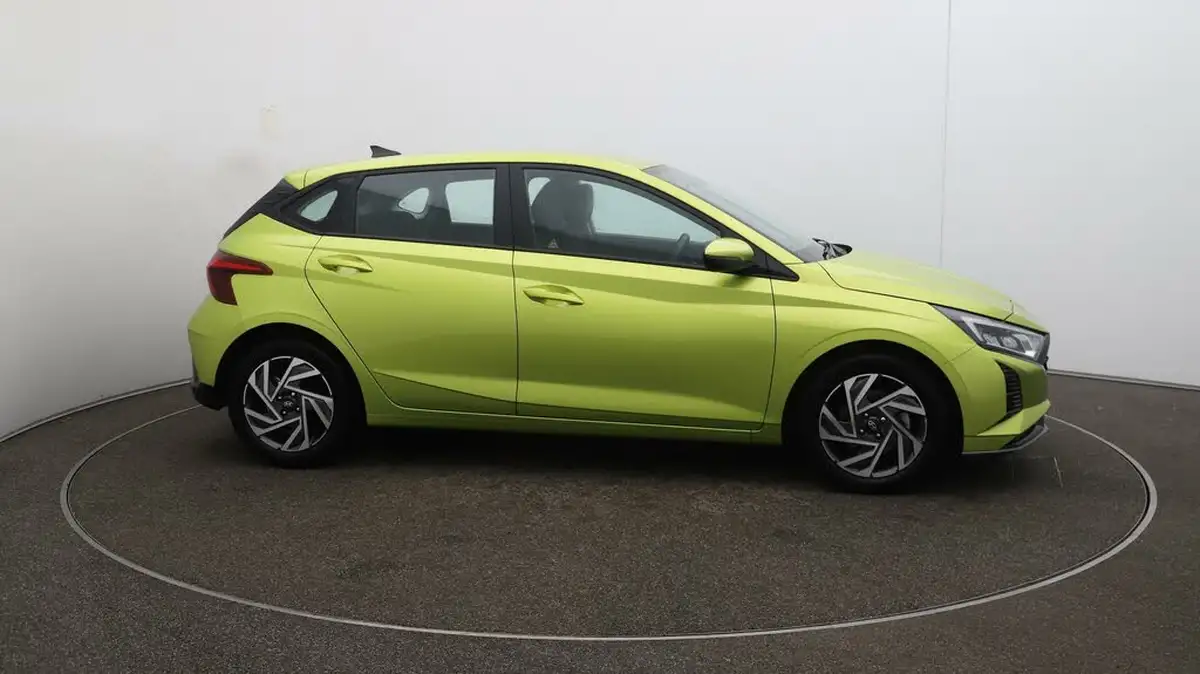 2024-hyundai-i20-10-t-gdi-advance-big-46