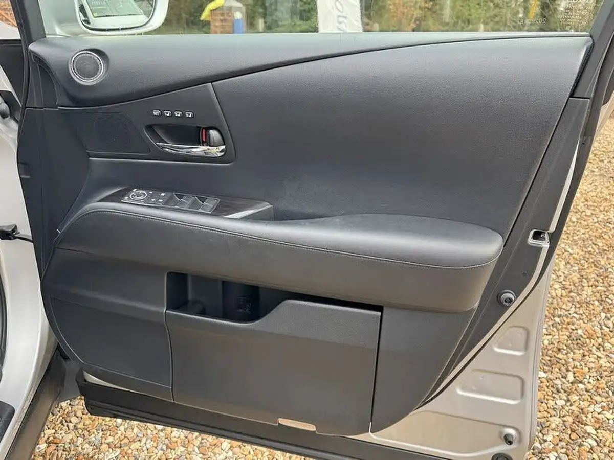2010-lexus-rx-450h-35-se-i-big-27
