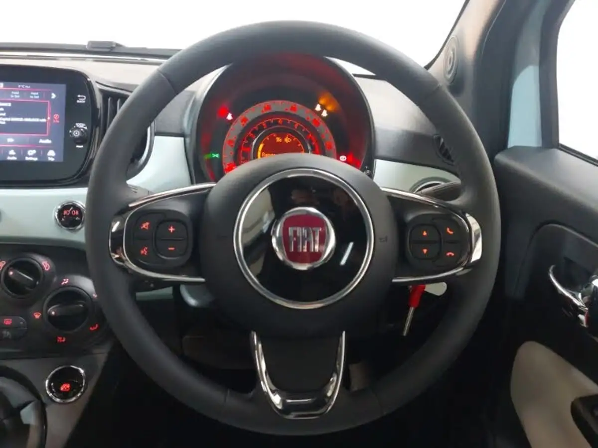 2023-fiat-500-10-dolcevita-big-9