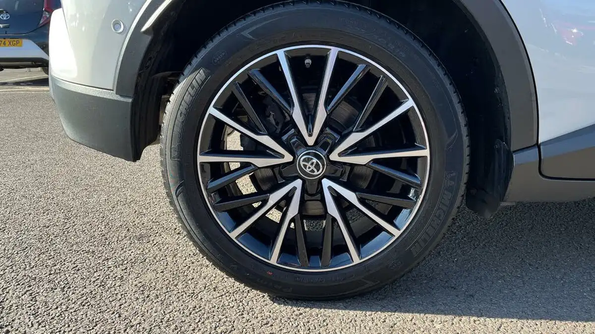2020-toyota-c-hr-18-vvt-i-excel-big-26