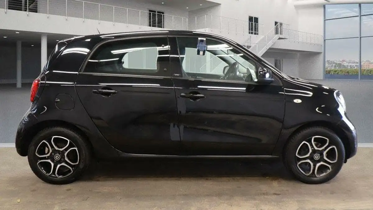 2015-smart-forfour-10-prime-premium-plusss-big-13