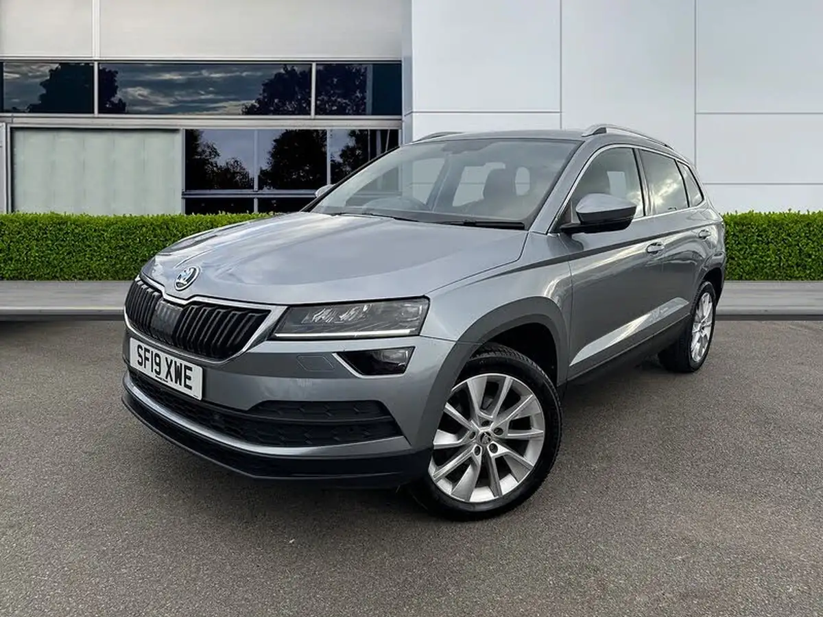 2019-skoda-karoq-15-tsi-se-l-big-2