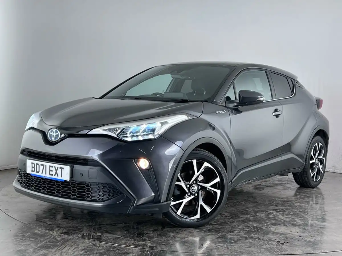 2021-toyota-c-hr-18-vvt-i-design-big-31