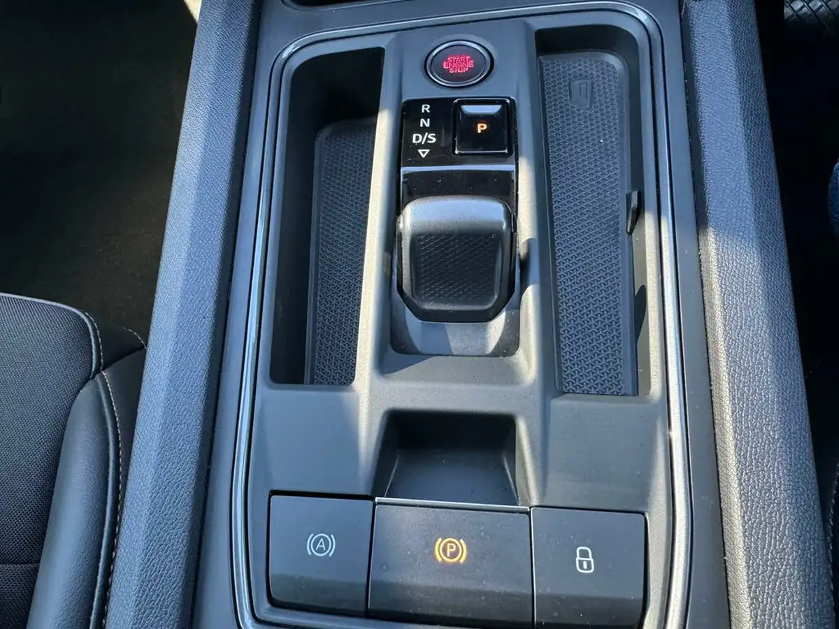 2024-cupra-formentor-14-e-hybrid-v1-big-18