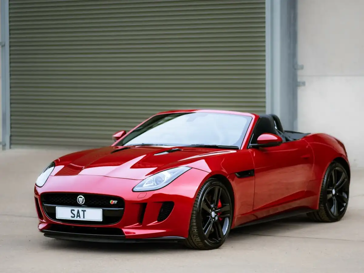 2013-jaguar-f-type-50-s-big-10