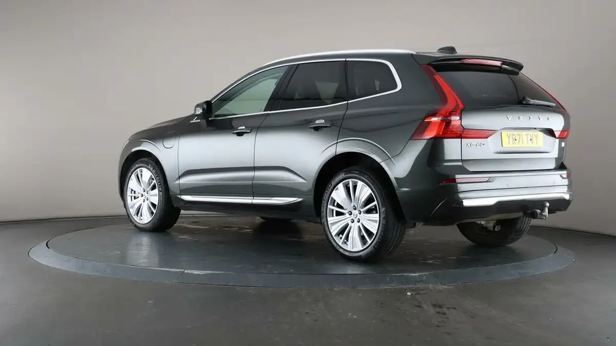 2022-volvo-xc60-20-t8-inscription-pro-455bhp-plug-in-hybrid-big-5