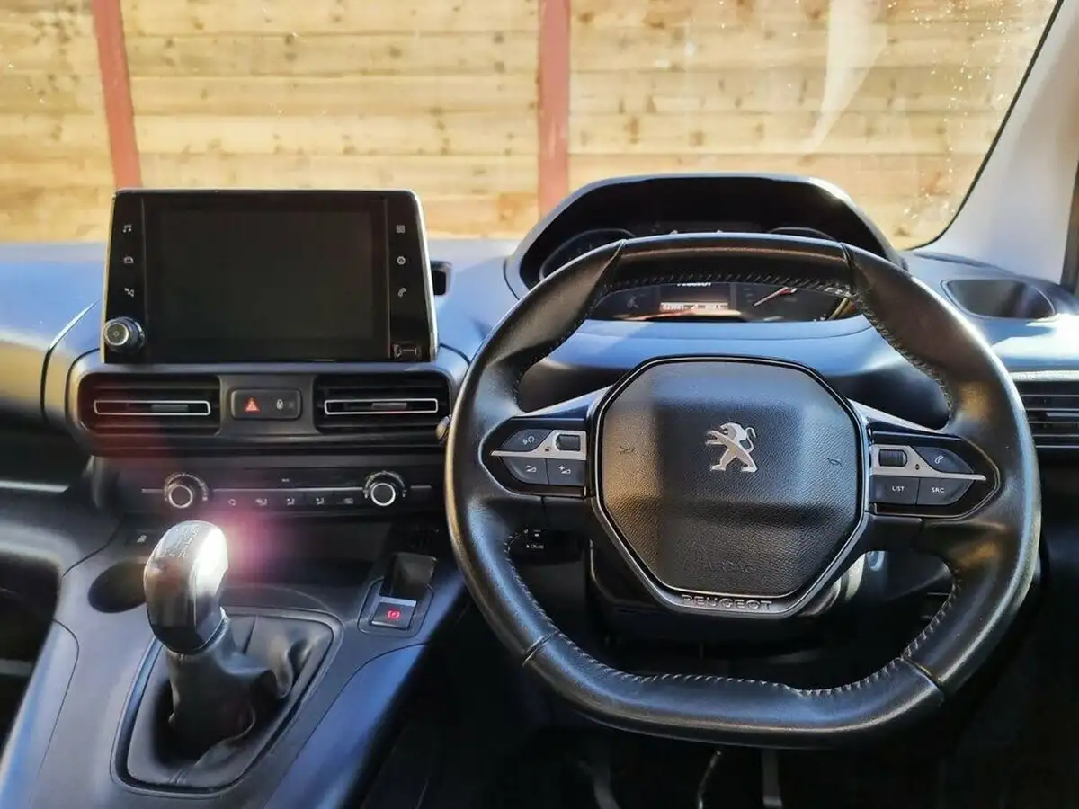2019-peugeot-rifter-15-bluehdi-allure-100bhp-standard-big-1