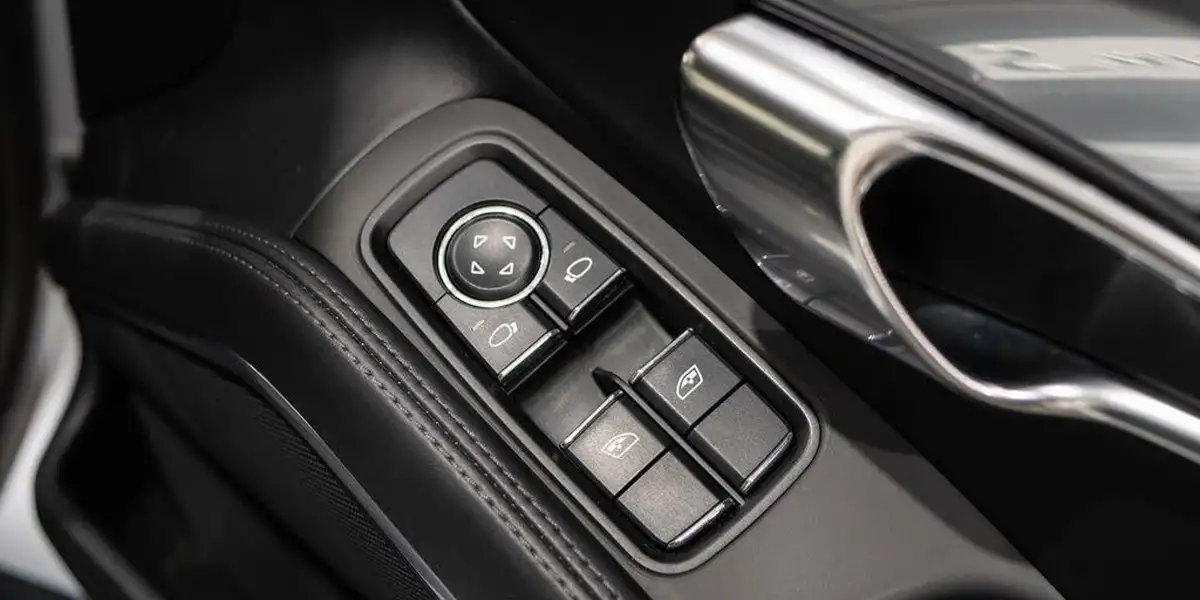 2015-porsche-911-38-carrera-s-coupe-pdk-big-24