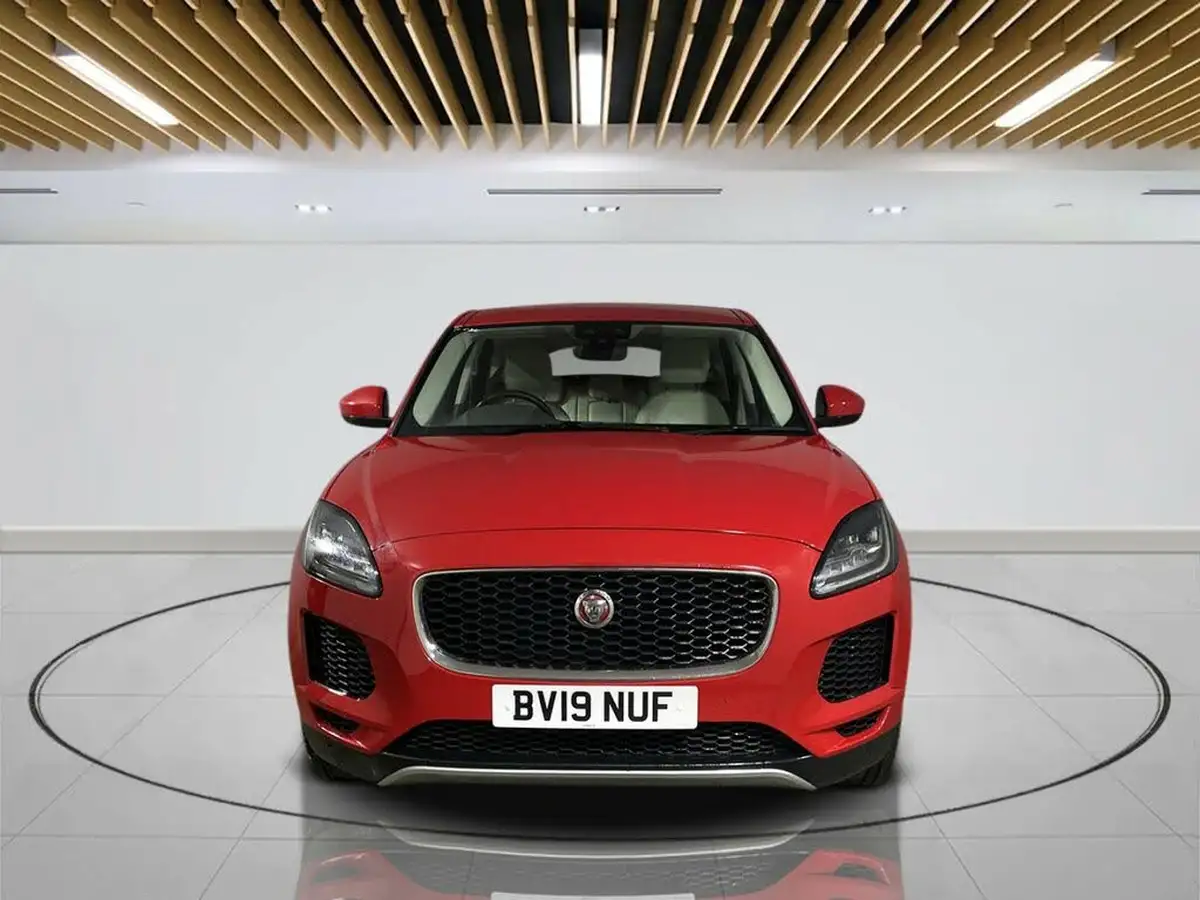 2019-jaguar-e-pace-20-i4-se-249ps-big-1