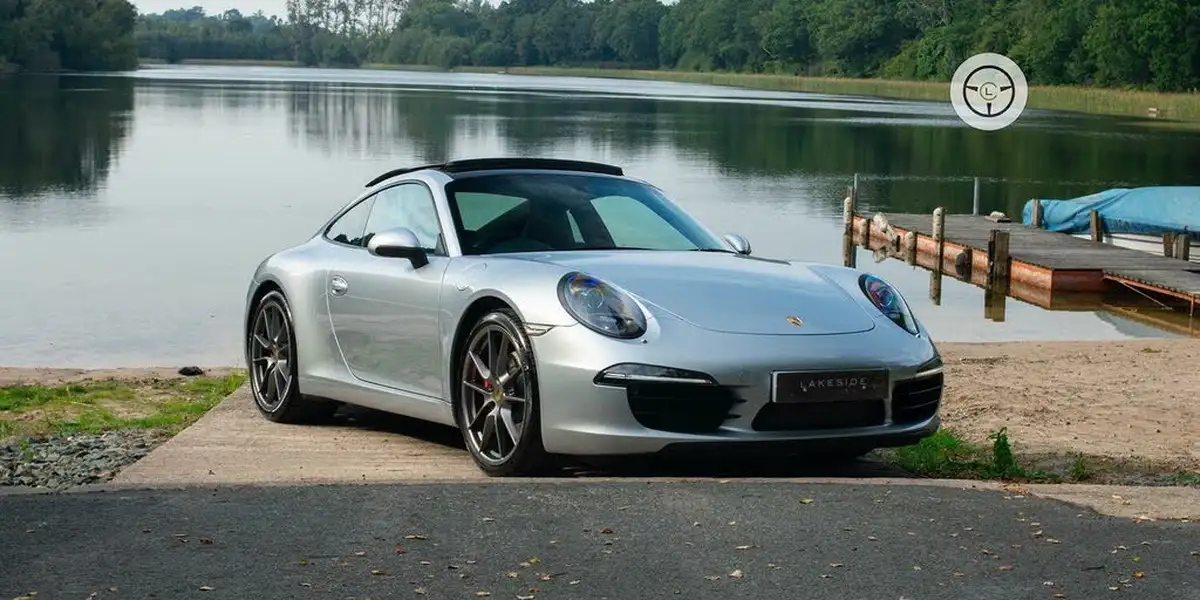 2015-porsche-911-38-carrera-s-coupe-pdk-big-0
