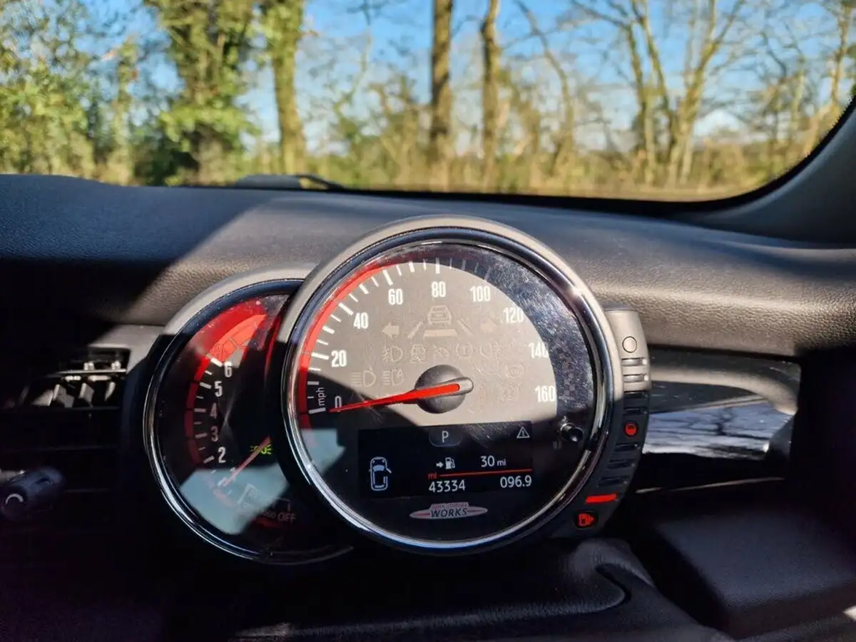 2017-mini-cooper-20-cooper-jcw-sport-auto-big-29