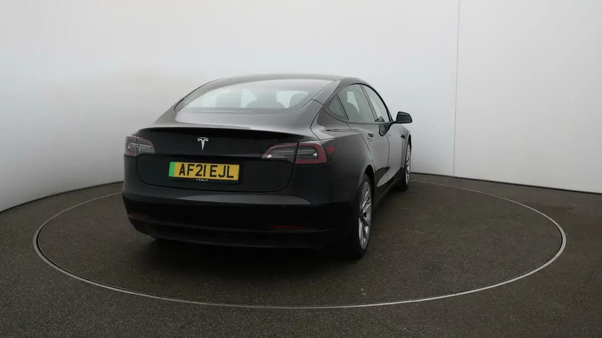 2021-tesla-model-3-e-standard-plus-big-46
