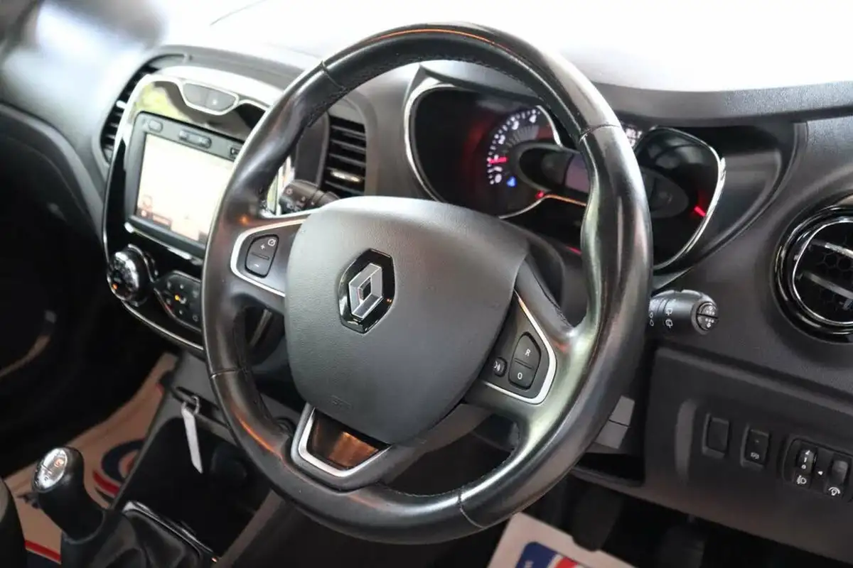 2017-renault-captur-15dci-dynamique-nav-90bhp-energy-ss-big-20