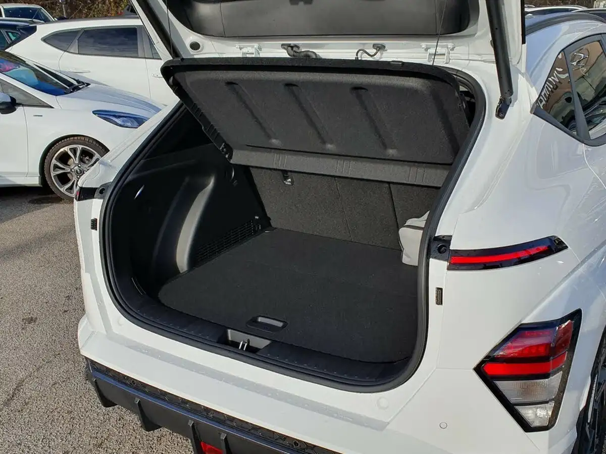 2024-hyundai-kona-16-gdi-n-line-141ps-dct-big-42
