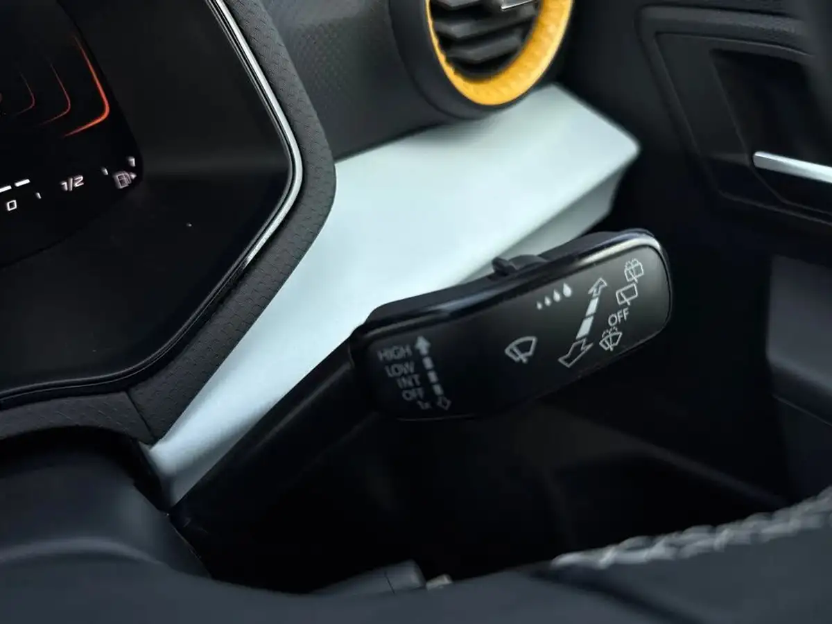 2024-seat-arona-10-tsi-se-technology-115ps-big-45