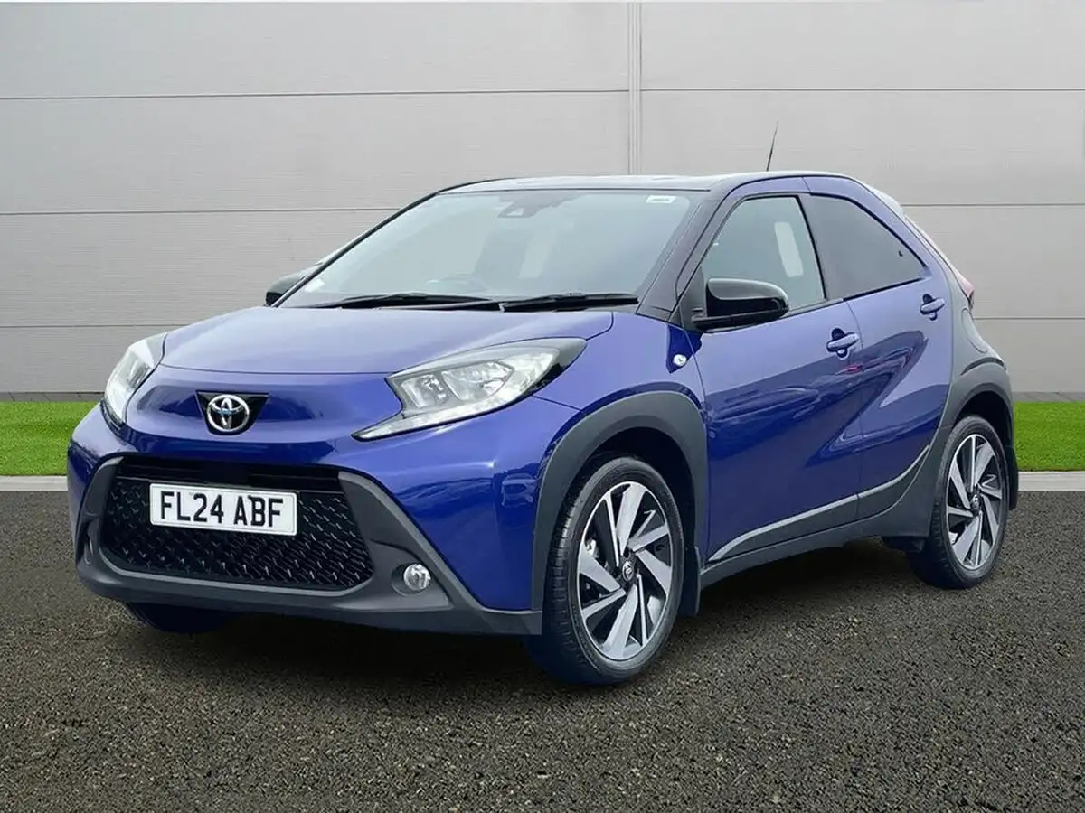 2024-toyota-aygo-x-10-vvt-i-edge-big-2