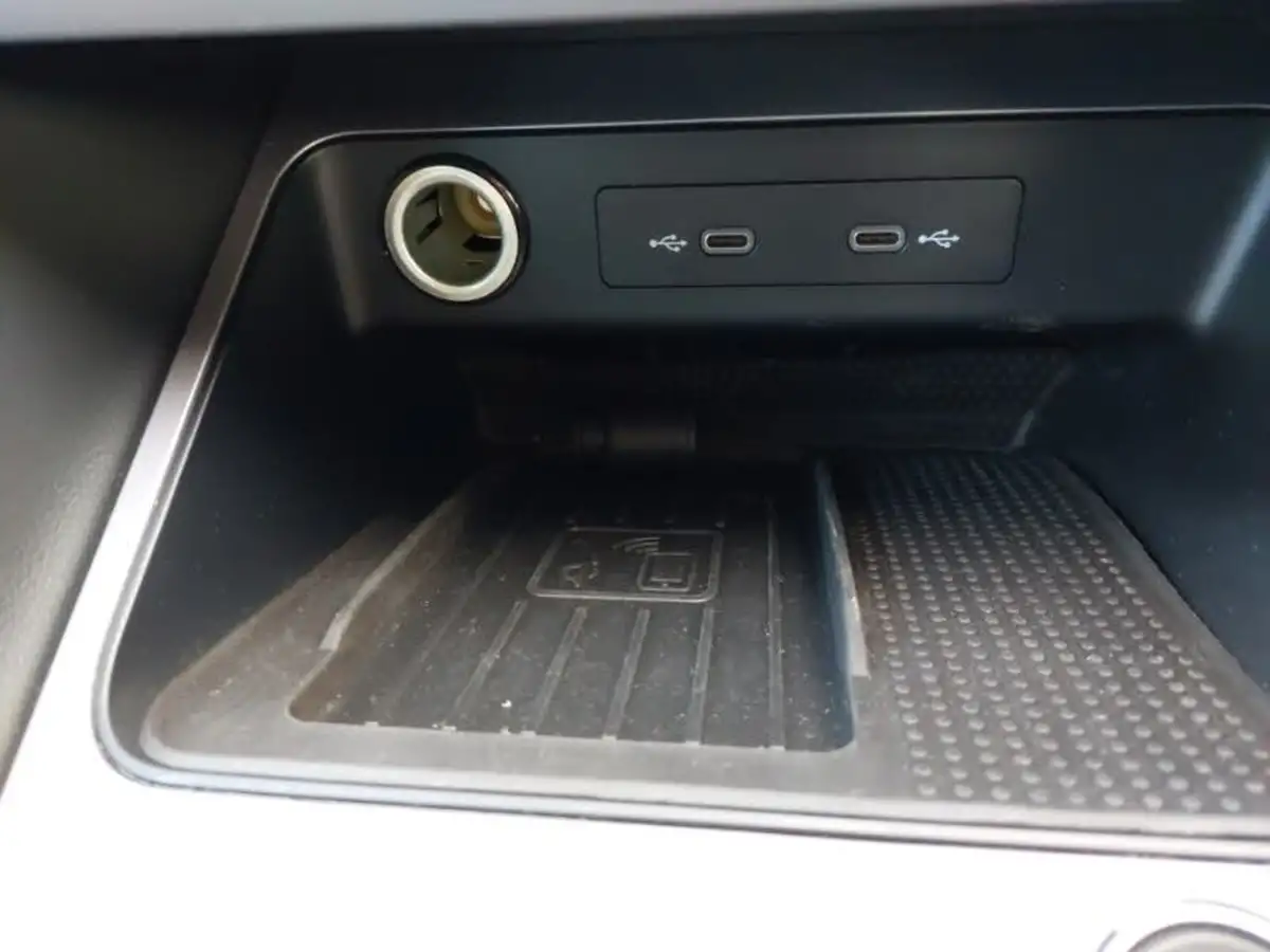 2023-seat-ateca-15-ecotsi-fr-big-18