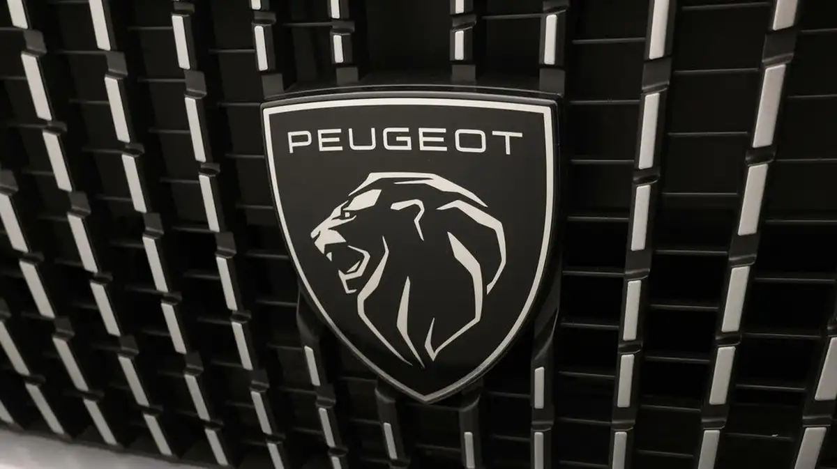 2024-peugeot-2008-suv-12-puretech-allure-130ps-big-22