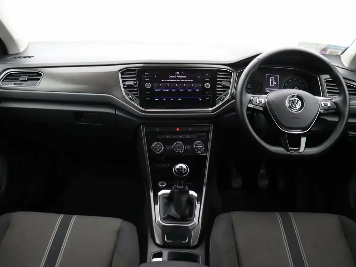 2019-volkswagen-t-roc-20tdi-design-big-12