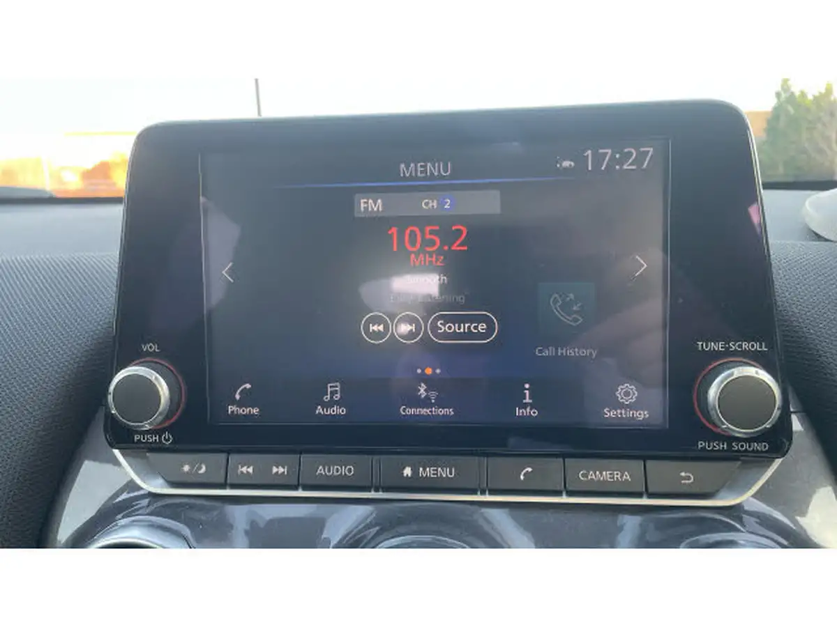 2023-nissan-juke-10-dig-t-acenta-dct-big-11