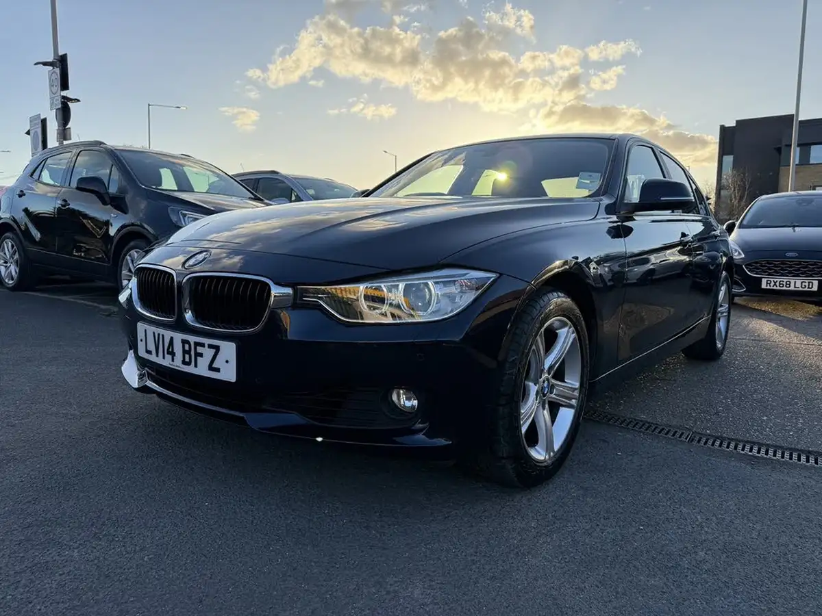 2014-bmw-3-series-20-320i-se-184bhp-ss-saloon-4d-1997cc-auto-big-5