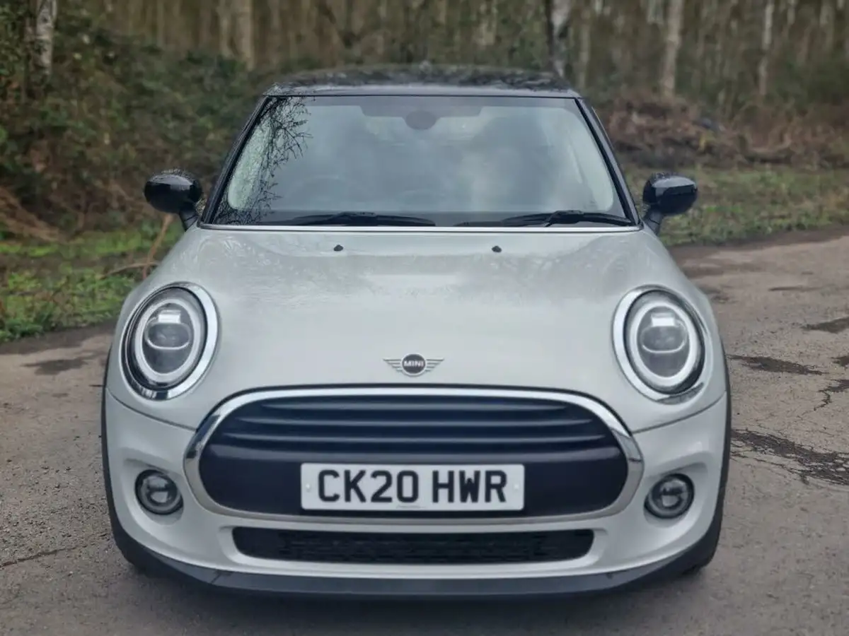 2020-mini-countryman-15-cooper-classic-big-11