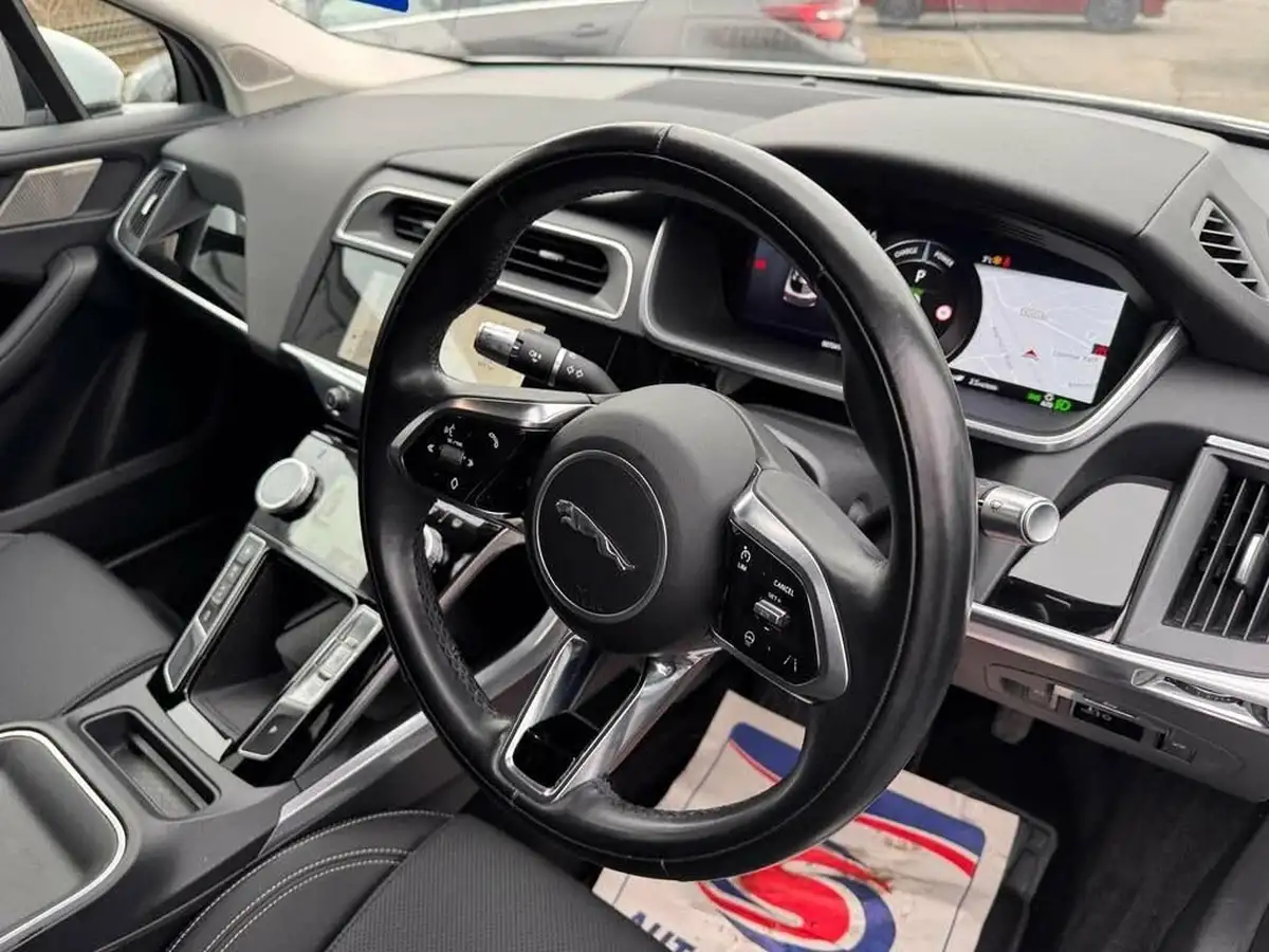 2021-jaguar-i-pace-ev400-s-big-37