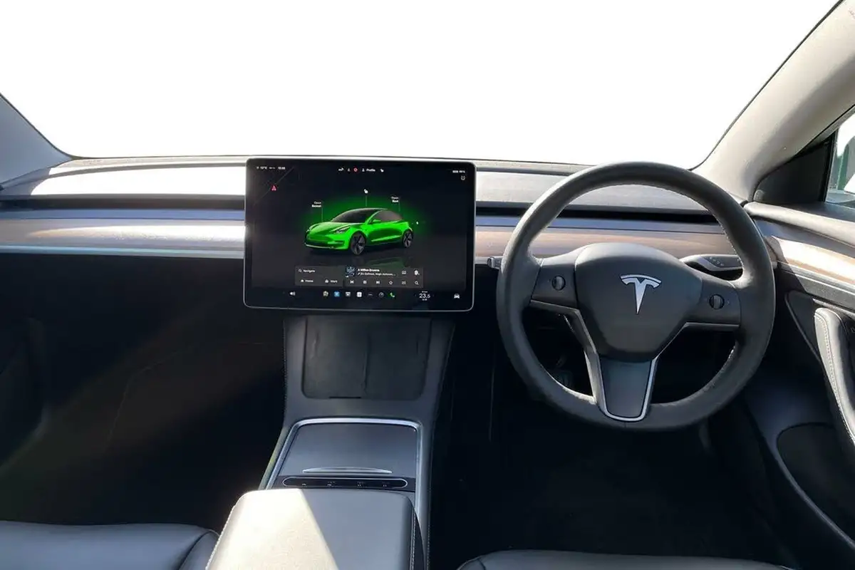 2023-tesla-model-3-e-rwd-241bhp-big-8