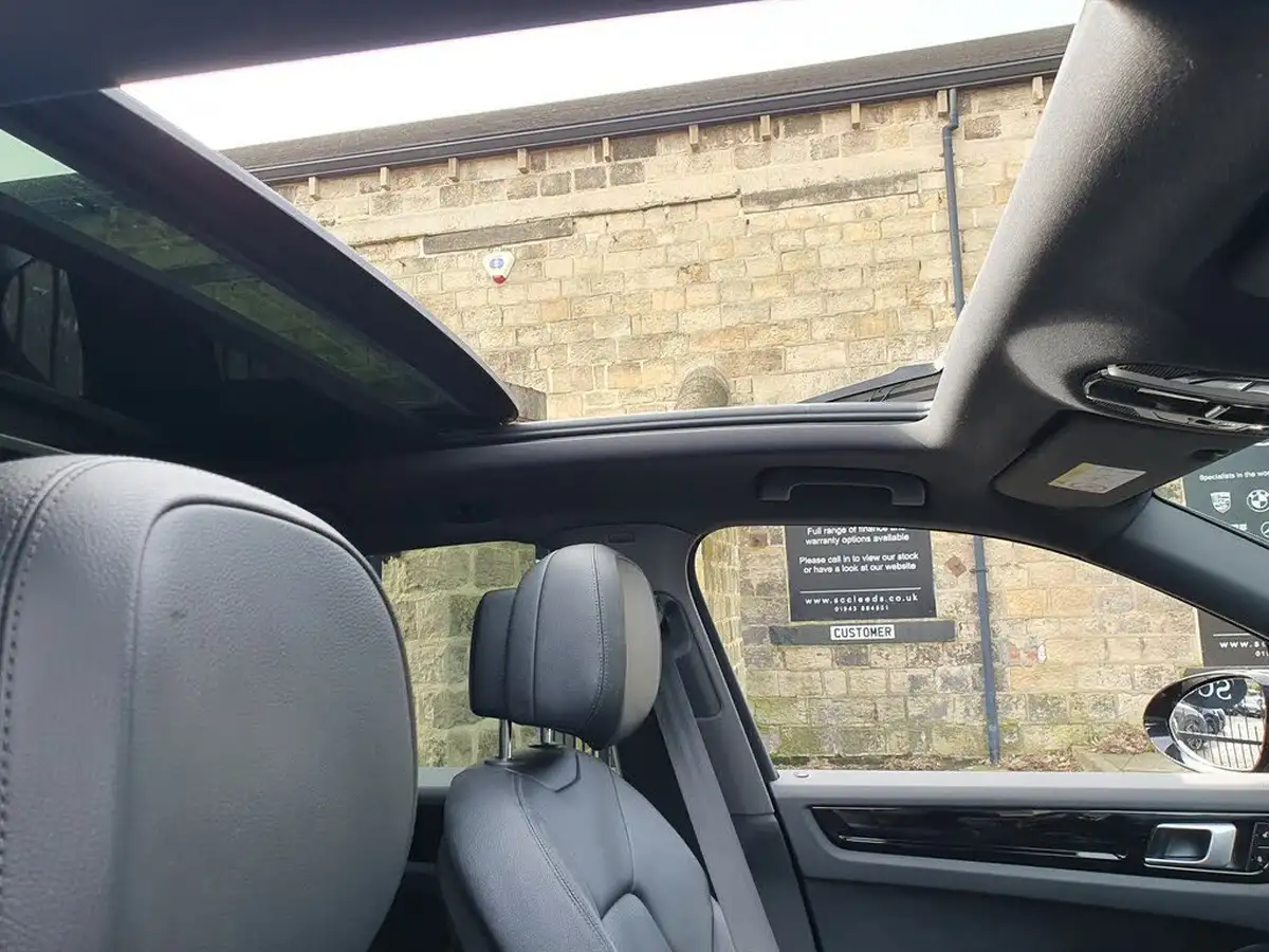 2018-porsche-cayenne-30-v6-big-29