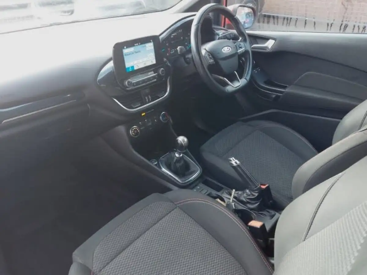 2018-ford-fiesta-10t-st-line-125ps-3d-big-4