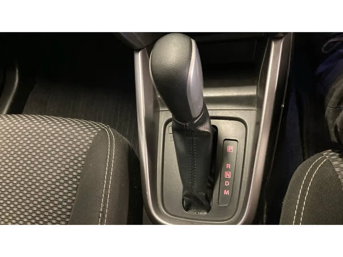 2020-suzuki-vitara-14-boosterjet-sz-t-140ps-auto-big-38