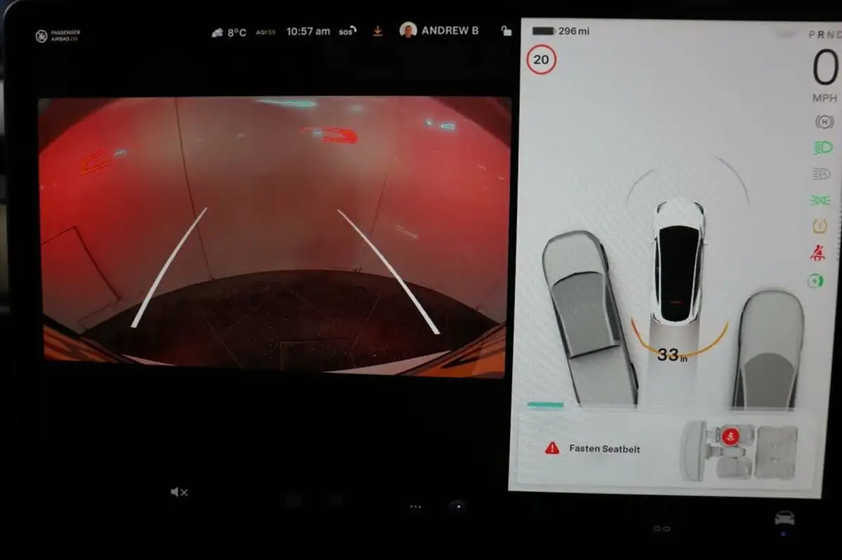 2022-tesla-model-y-e-long-range-big-2