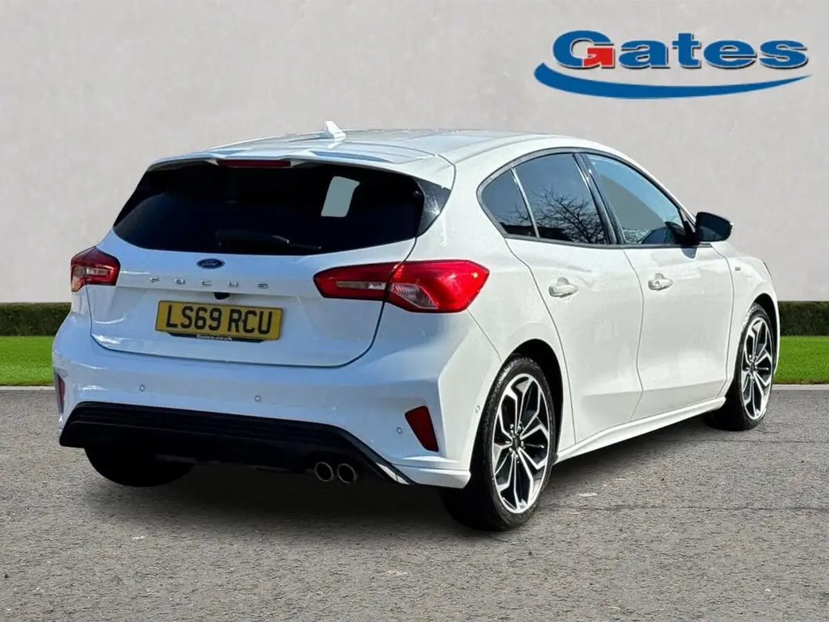 2019-ford-focus-10t-st-line-x-hatchback-big-6