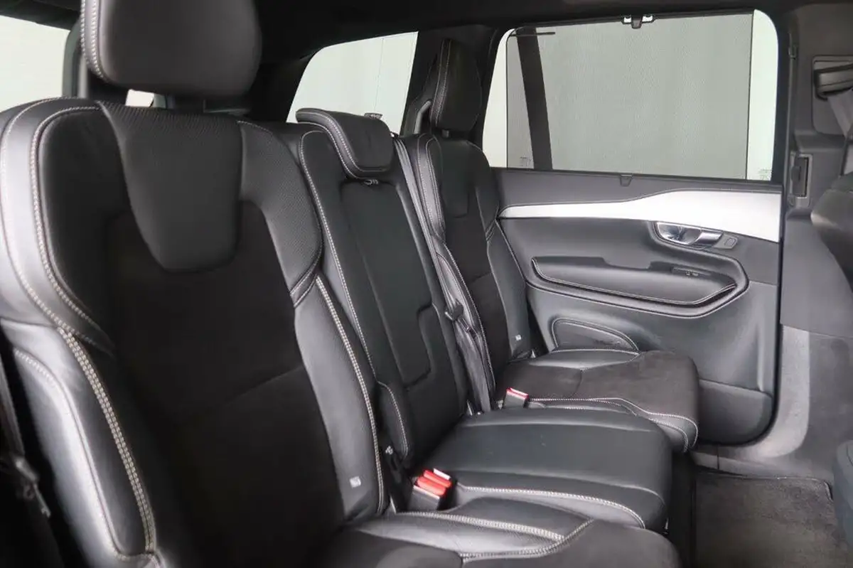 2021-volvo-xc90-20td-b5-r-design-big-18