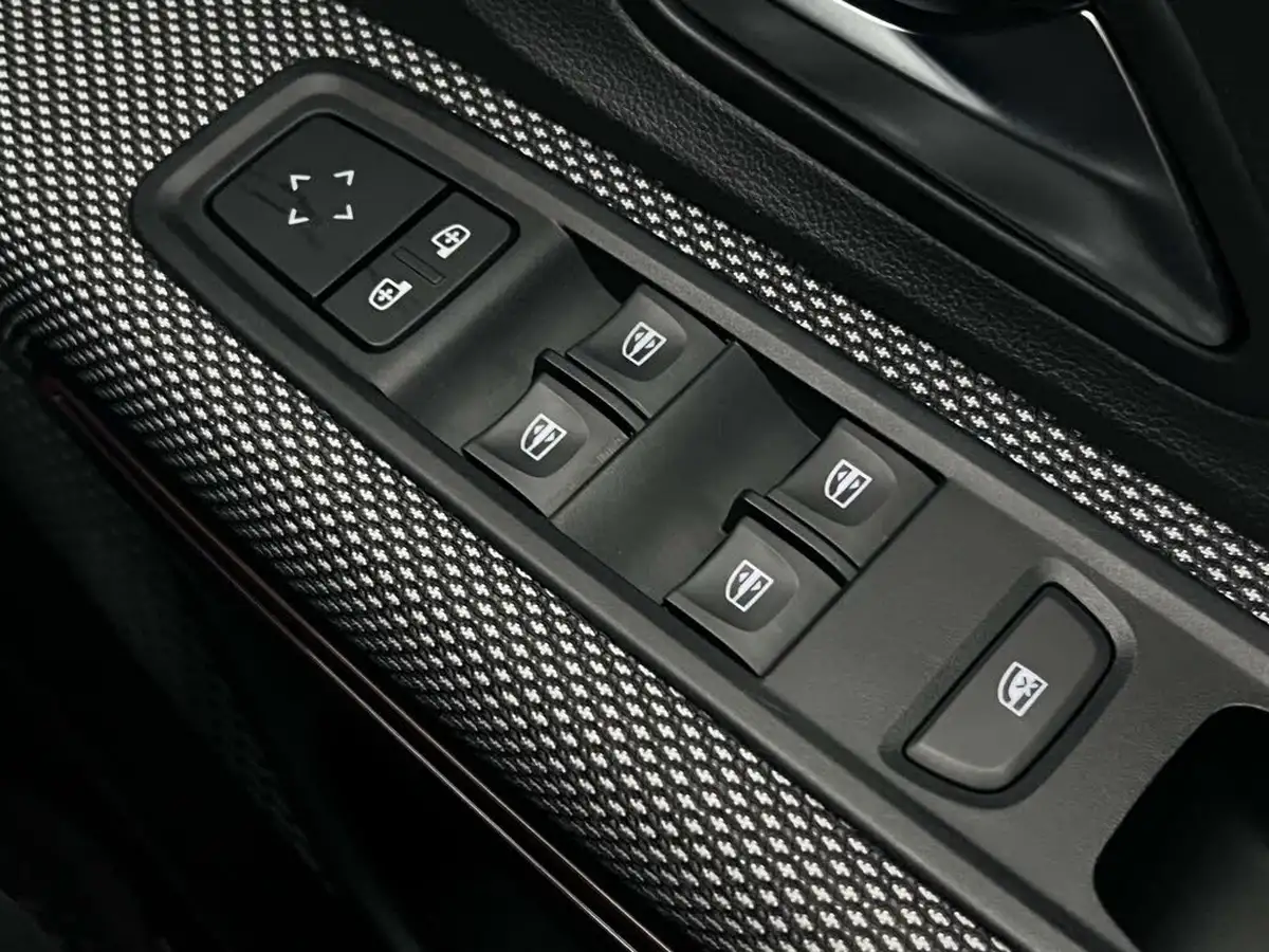 2021-dacia-sandero-stepway-10-tce-prestige-90bhp-big-34