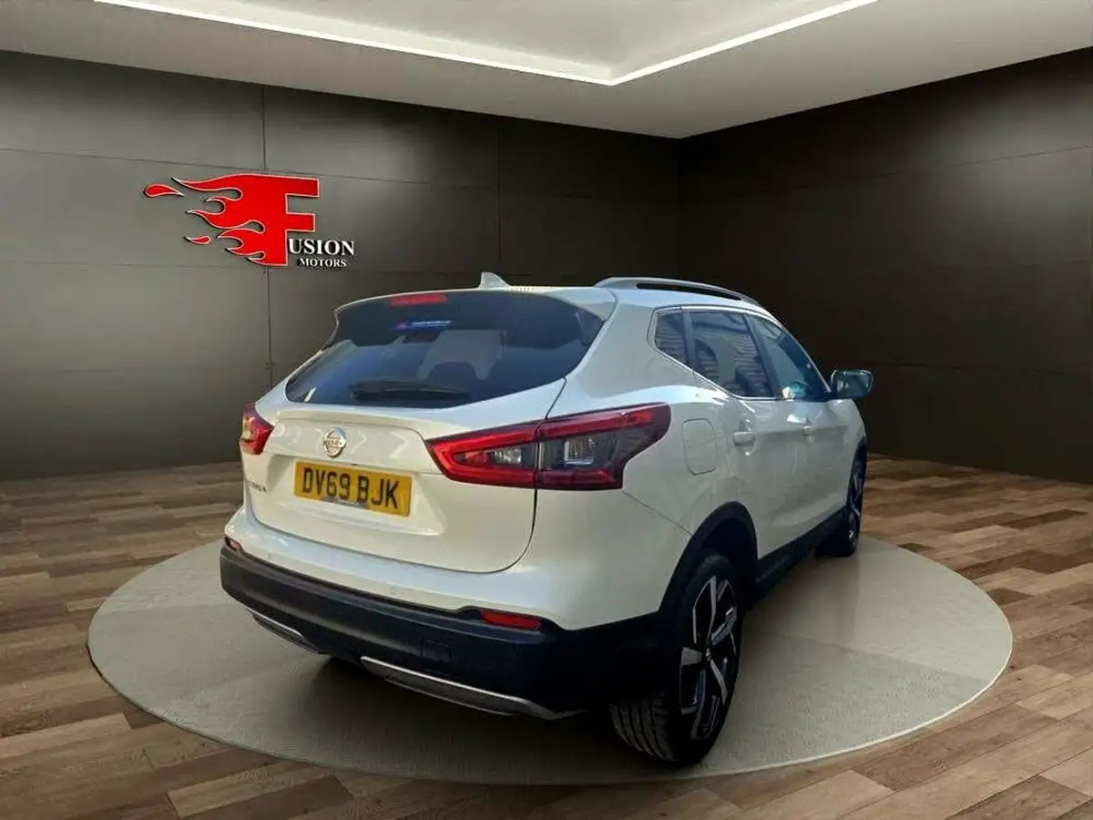 2019-nissan-qashqai-13-dig-t-tekna-160ps-dct-big-4