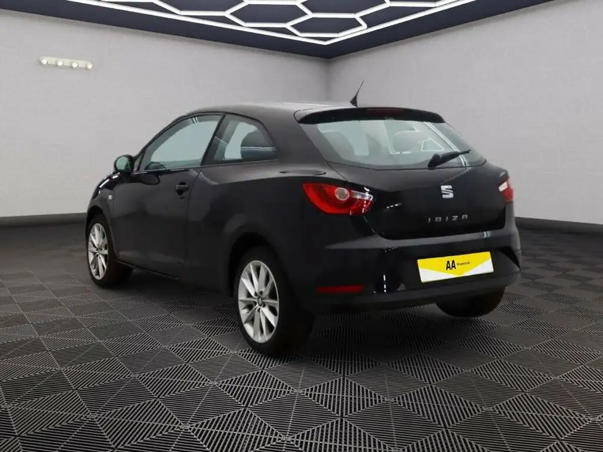2015-seat-ibiza-14-toca-sportcoupe-3d-big-3