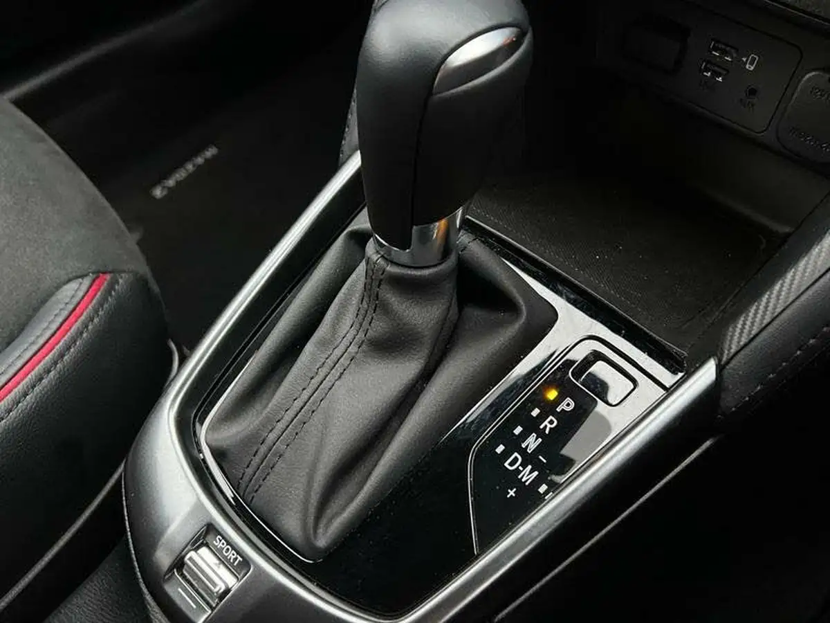 2024-mazda-mazda2-15-skyactiv-g-homura-aka-big-18