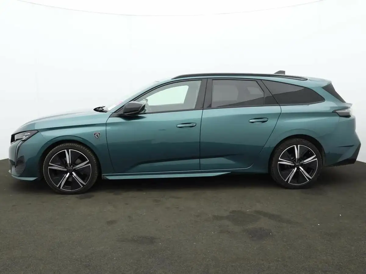 2023-peugeot-308-sw-15-bluehdi-gt-130ps-big-4
